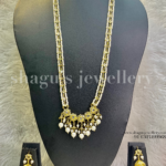 A+ A'la mode Five Flower String Set - White [Click inside image for HD quality]